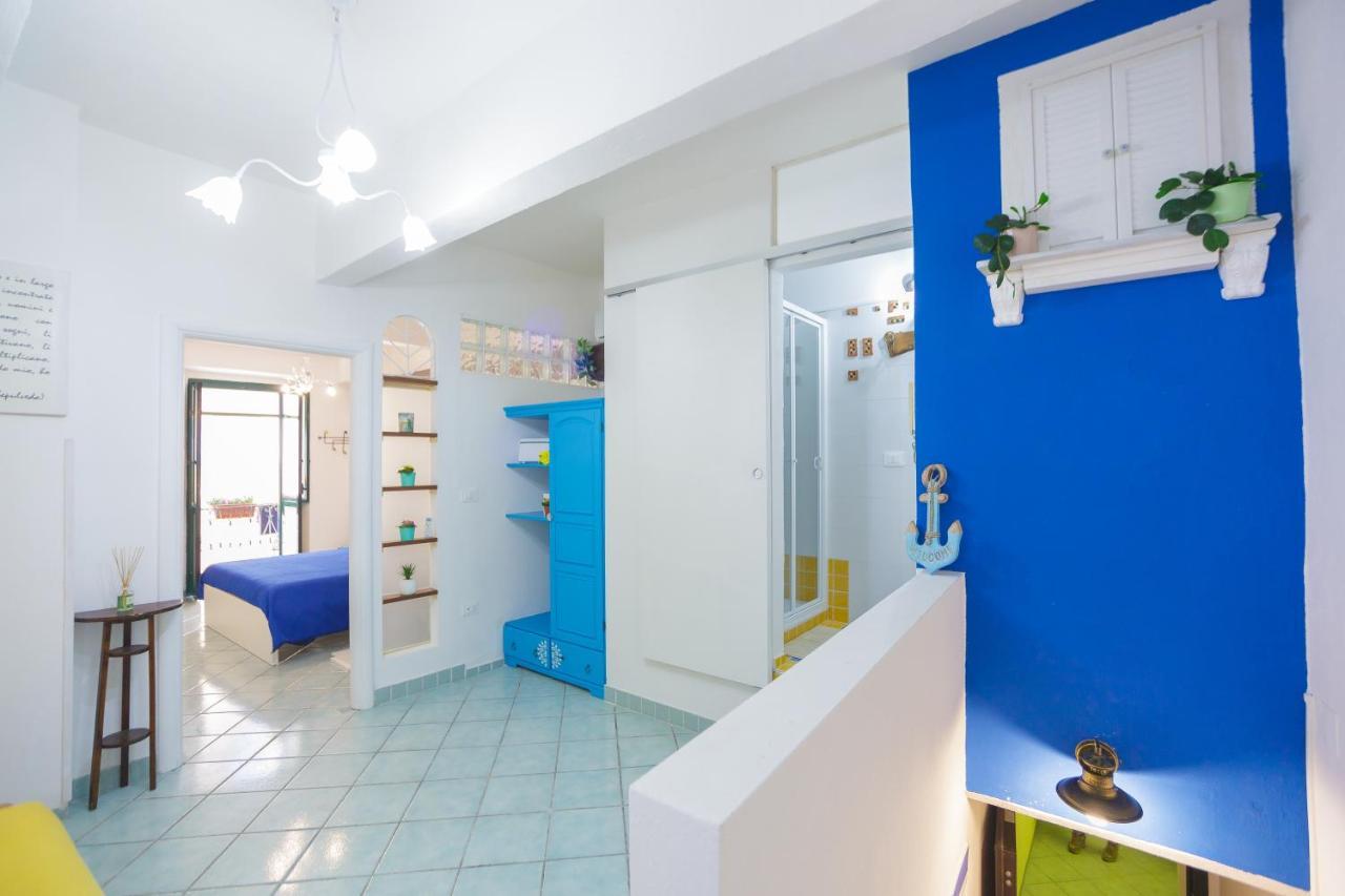 Ti Porto Al Centro Unforgettable Moments Apartment Salerno Exterior photo