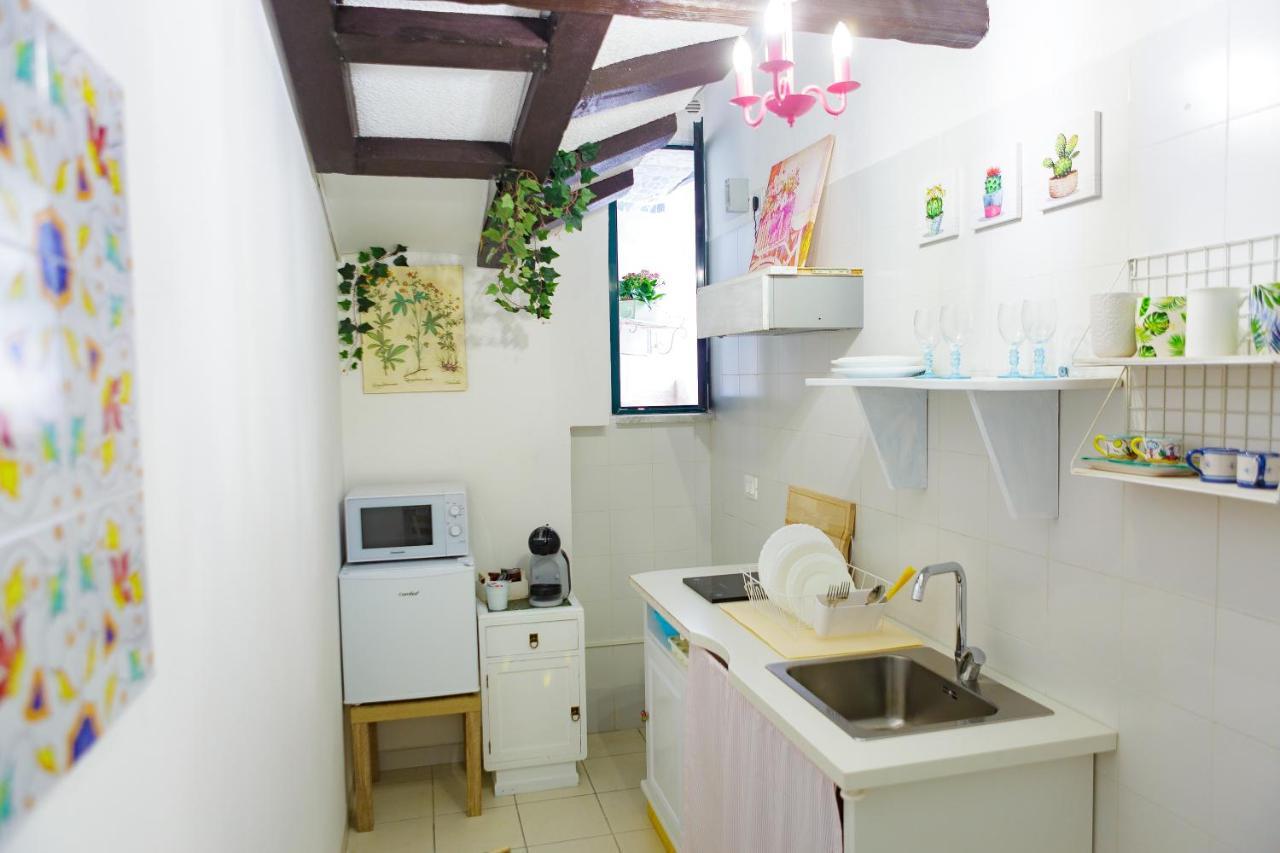 Ti Porto Al Centro Unforgettable Moments Apartment Salerno Exterior photo